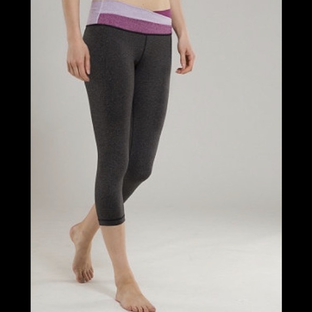 Lululemon Astro Wunder Crop - Dark Magenta/Grey
